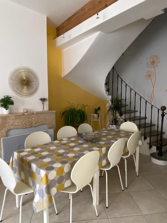 Auberge Gekko Ornaisons Екстериор снимка