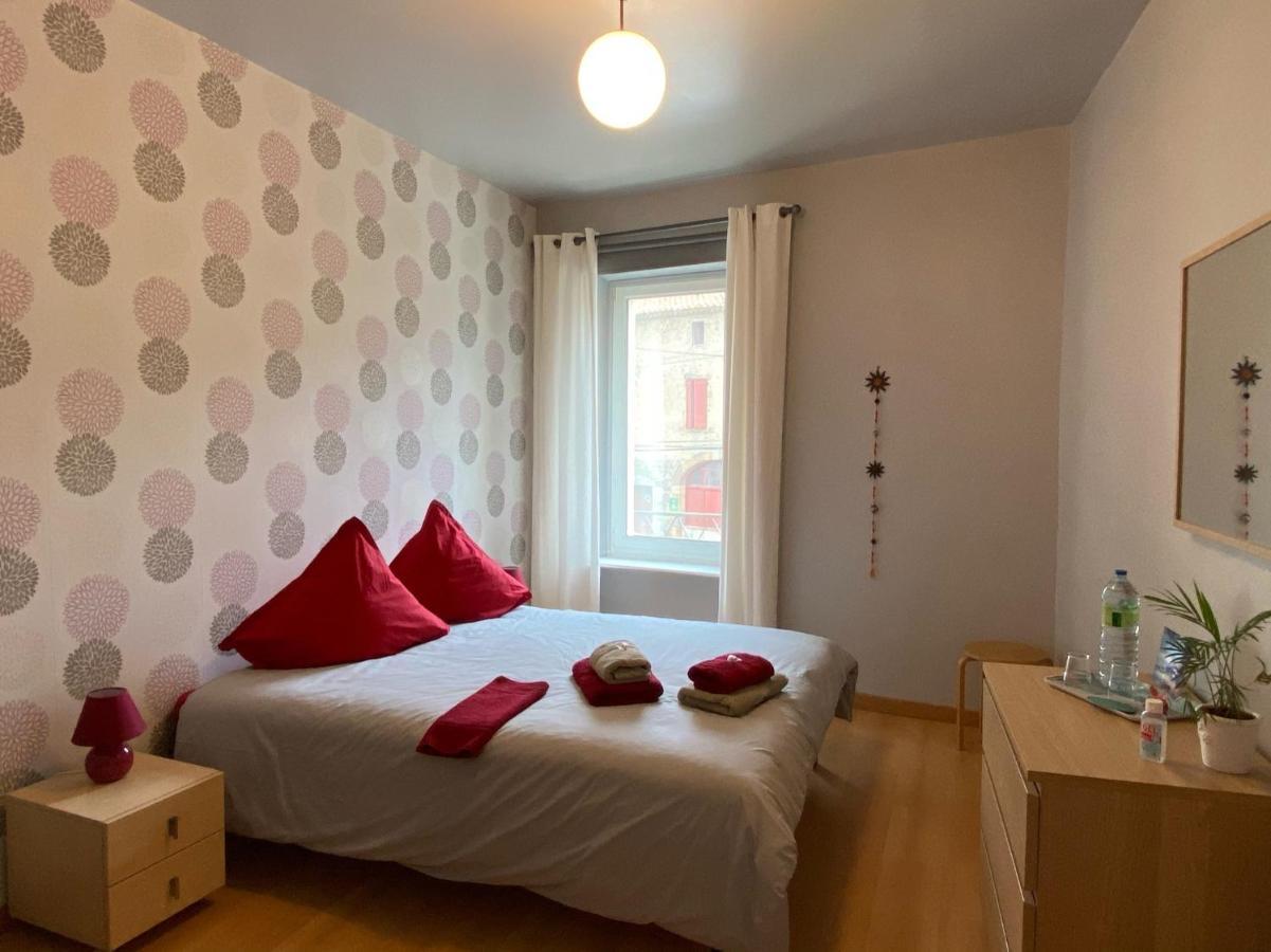 Auberge Gekko Ornaisons Екстериор снимка