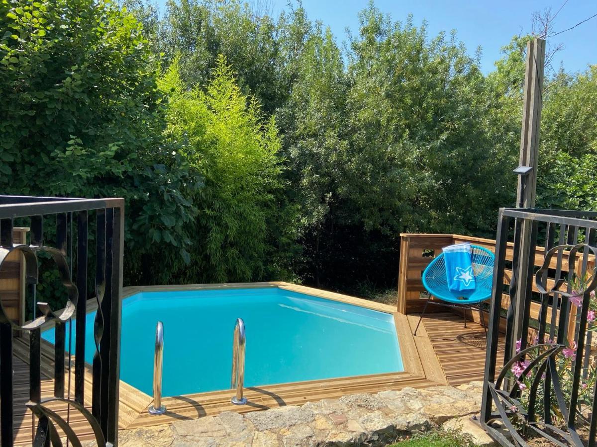 Auberge Gekko Ornaisons Екстериор снимка