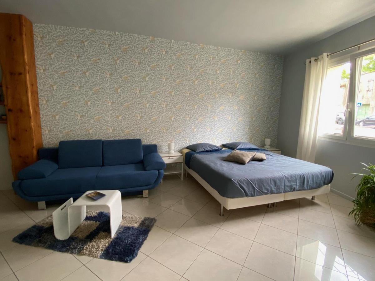 Auberge Gekko Ornaisons Екстериор снимка